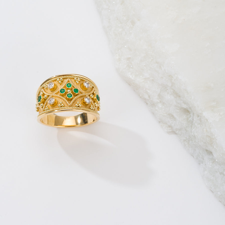 Gold Emerald Byzantine Ring